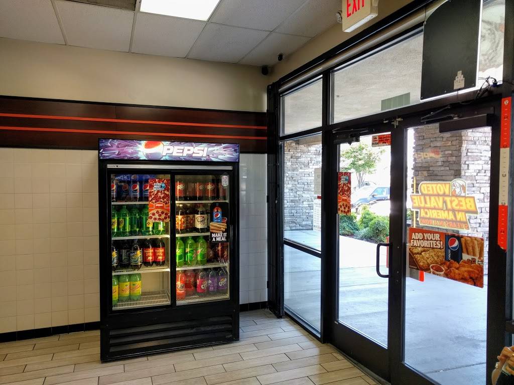 Little Caesars Pizza | meal takeaway | 15344 S Harlan Rd, Lathrop, CA 95330, USA | 2092340808 OR +1 209-234-0808