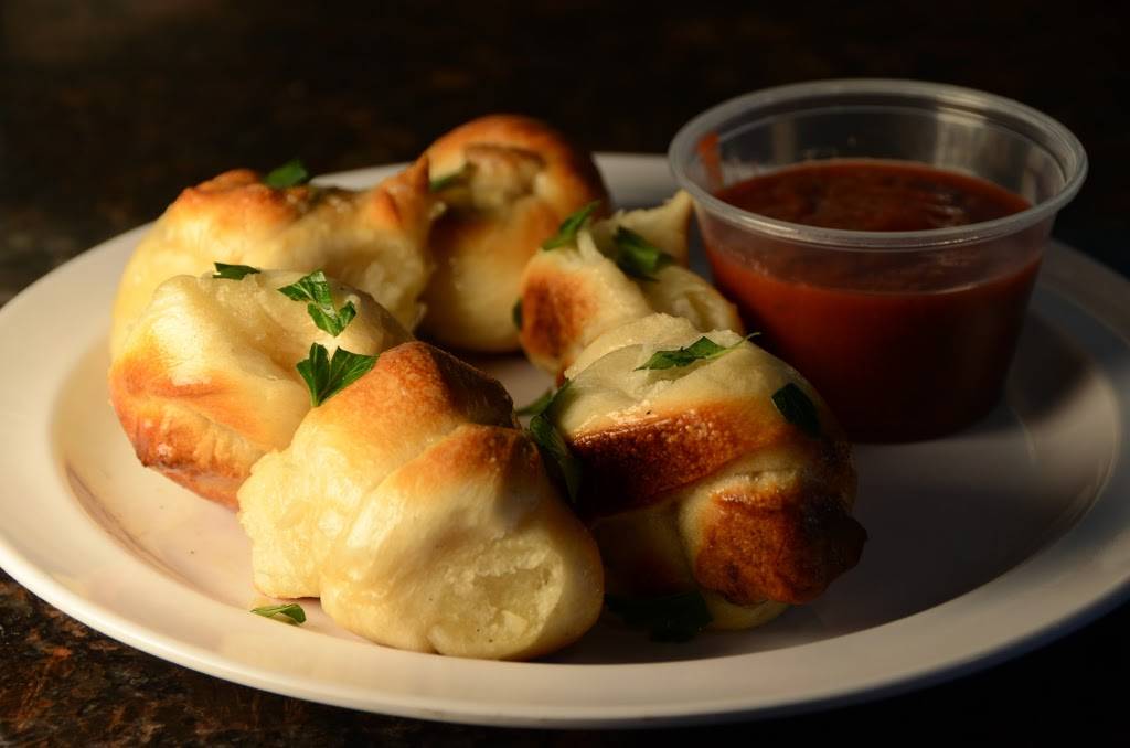 Oscars Pizza | restaurant | 515 N Buckeye St, Kokomo, IN 46901, USA | 7654504035 OR +1 765-450-4035