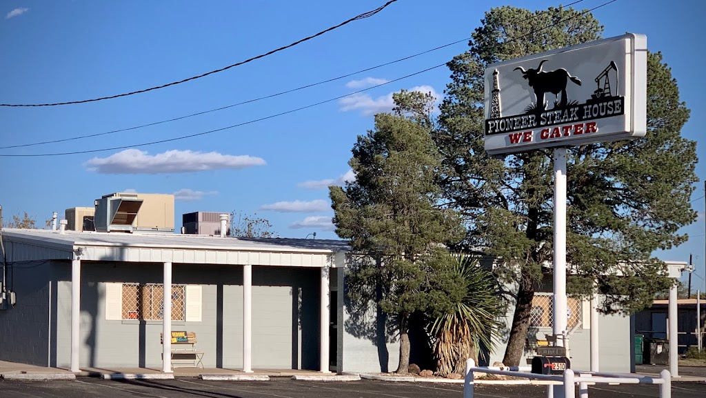 Pioneer Steak House | restaurant | 2510 Main St, Lovington, NM 88260, USA | 5753961053 OR +1 575-396-1053