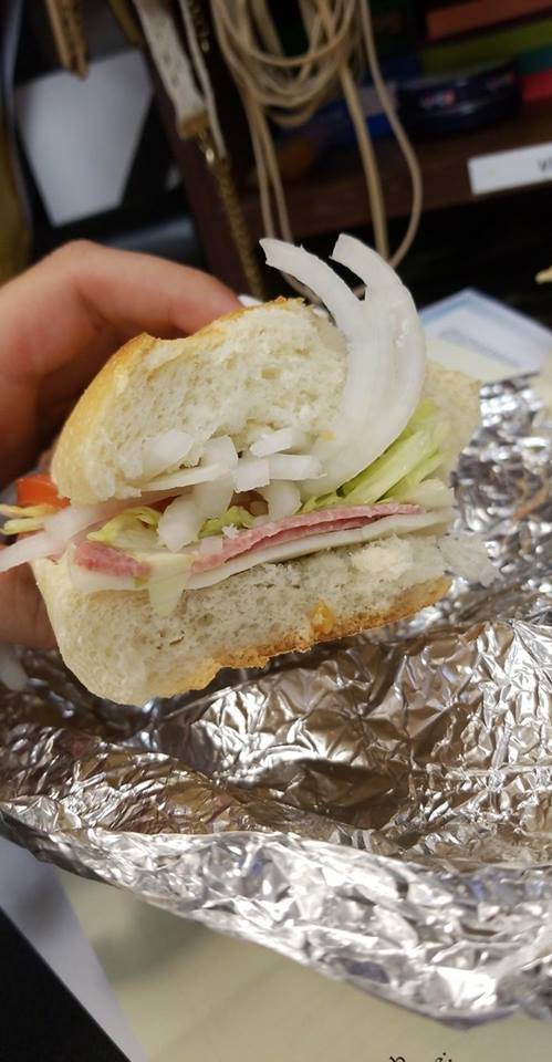 Luigis Pizza | meal delivery | 1615 Avenue U, Brooklyn, NY 11229, USA | 7183829100 OR +1 718-382-9100