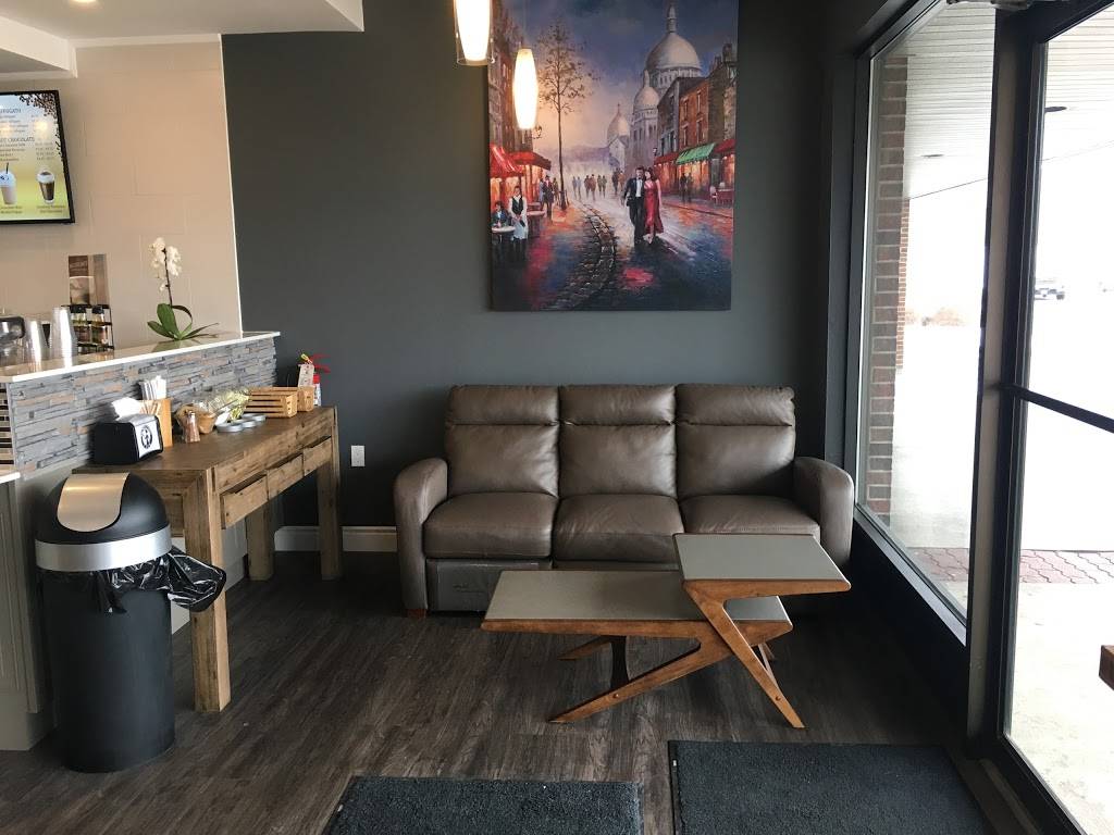 Queen of Hearts Coffee & Tea House | bakery | 1151 Victoria St N, Kitchener, ON N2B 3C8, Canada | 2266478969 OR +1 226-647-8969