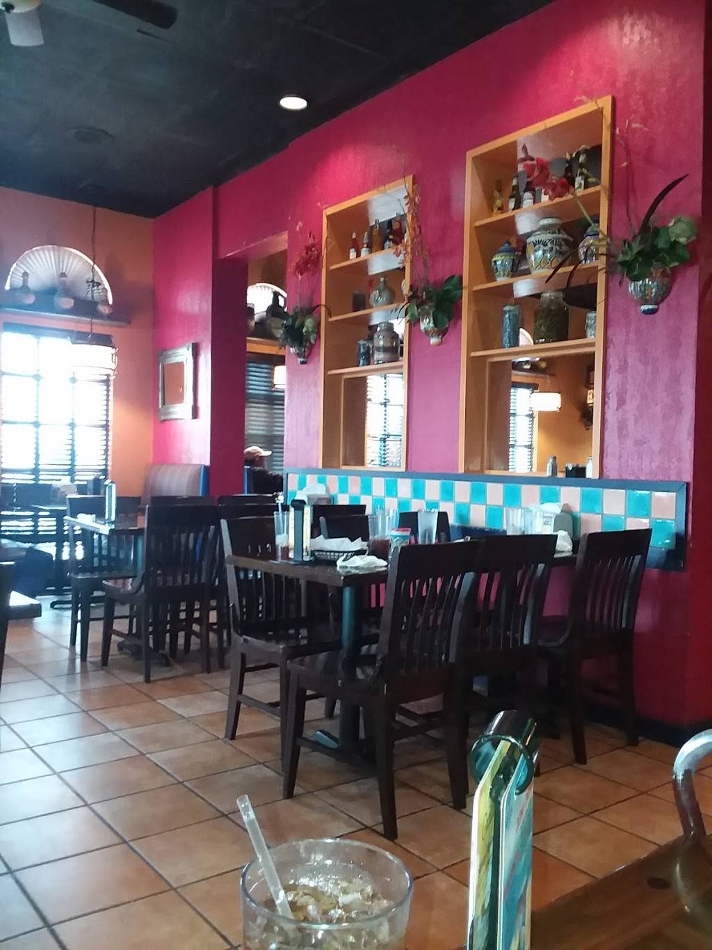 Casa Olé | restaurant | 725 N Loop 340, Bellmead, TX 76705, USA | 2547990552 OR +1 254-799-0552