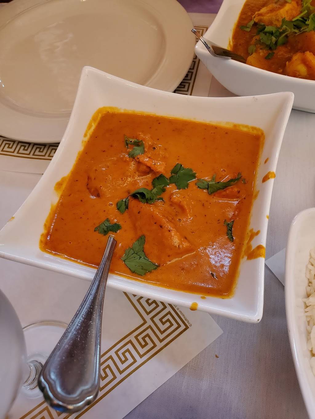 Maharani Indian Cuisine | restaurant | 901 S Kings Dr, Charlotte, NC 28204, USA | 7043702455 OR +1 704-370-2455