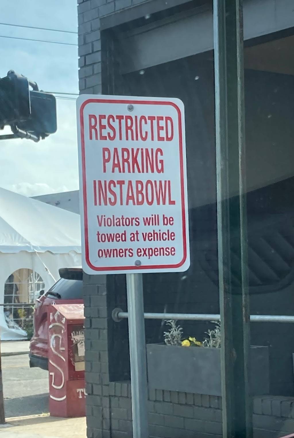 InstaBowl | restaurant | 2601 W Cary St, Richmond, VA 23220, USA | 8043673341 OR +1 804-367-3341