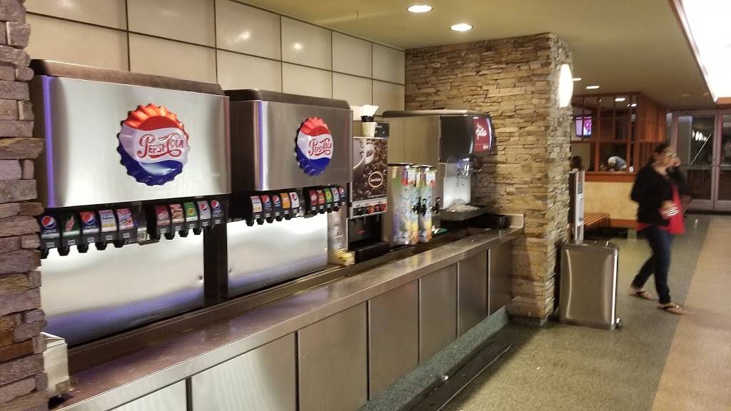 The Patio | restaurant | 7440 IL-83, Darien, IL 60561, USA | 6309200211 OR +1 630-920-0211