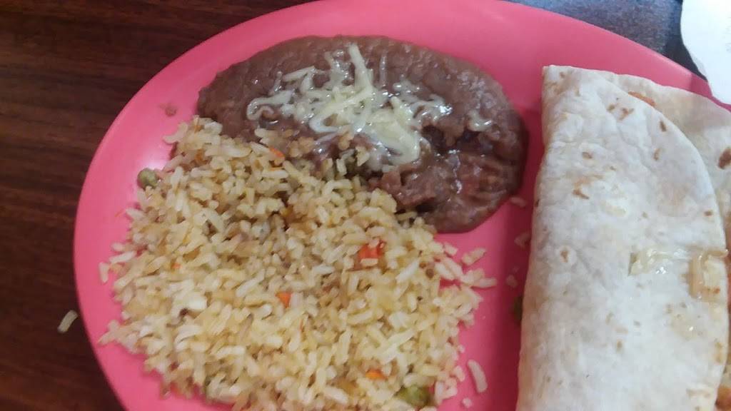 Hot Peppers Mexican Grill | restaurant | 10583 Springfield Pike, Cincinnati, OH 45215, USA | 5137710974 OR +1 513-771-0974