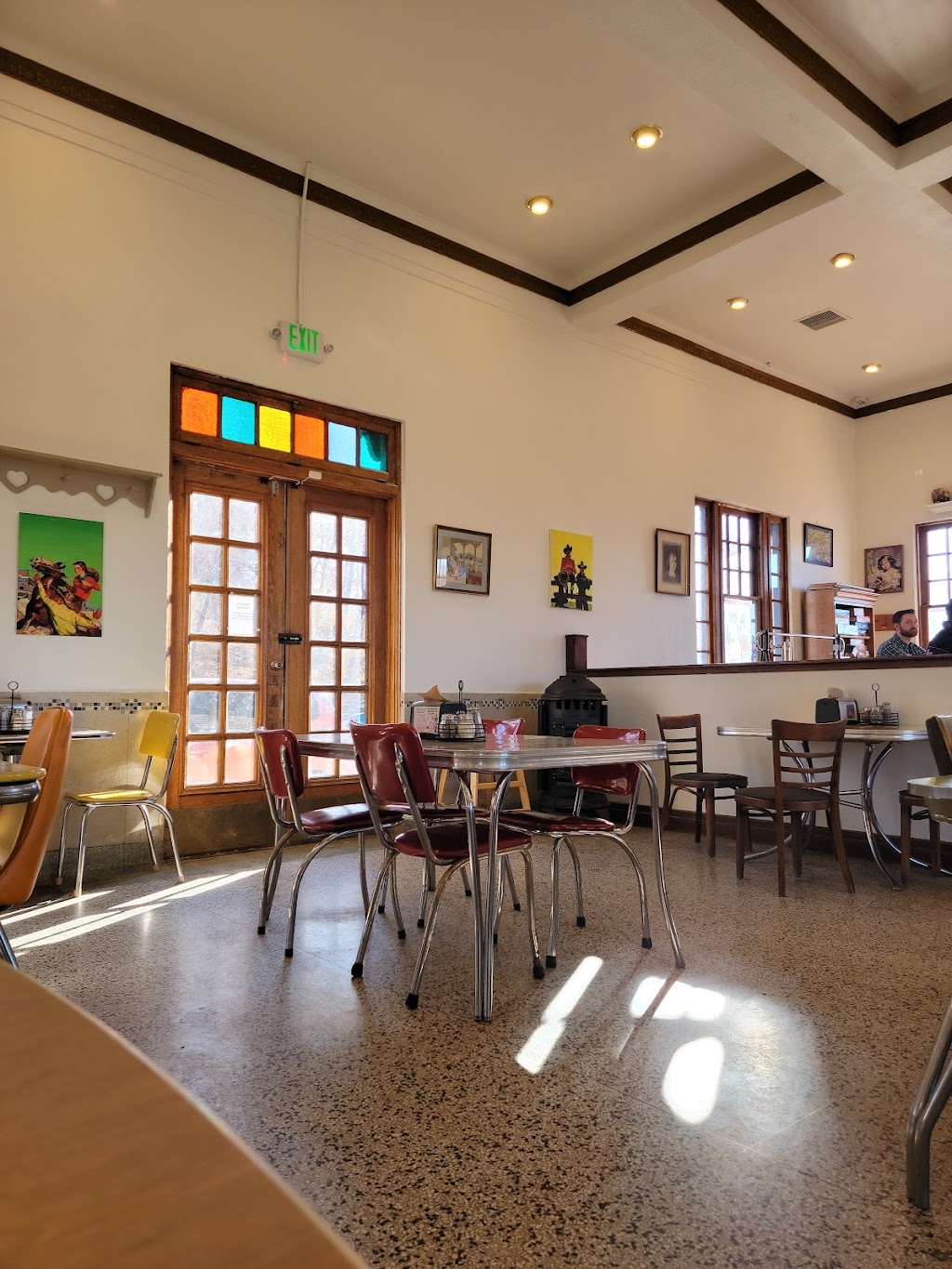 Sexy Pizza | restaurant | 516 E Elm St, Trinidad, CO 81082, USA | 7194223999 OR +1 719-422-3999