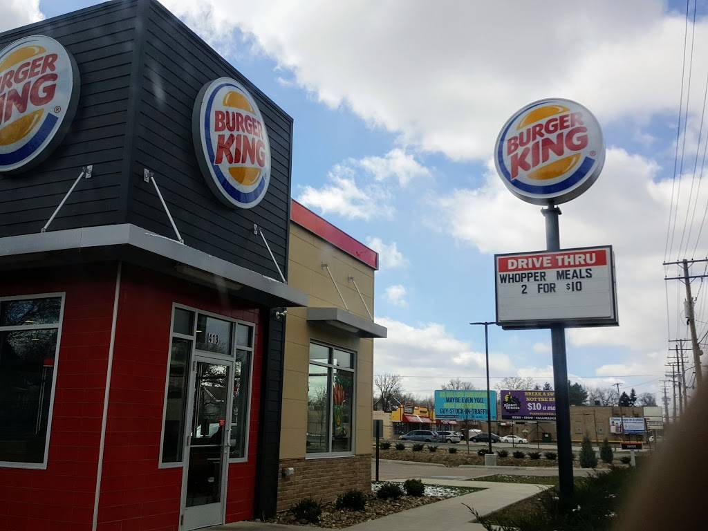 Burger King | restaurant | 174 E Tallmadge Ave, Akron, OH 44310, USA | 2343344410 OR +1 234-334-4410