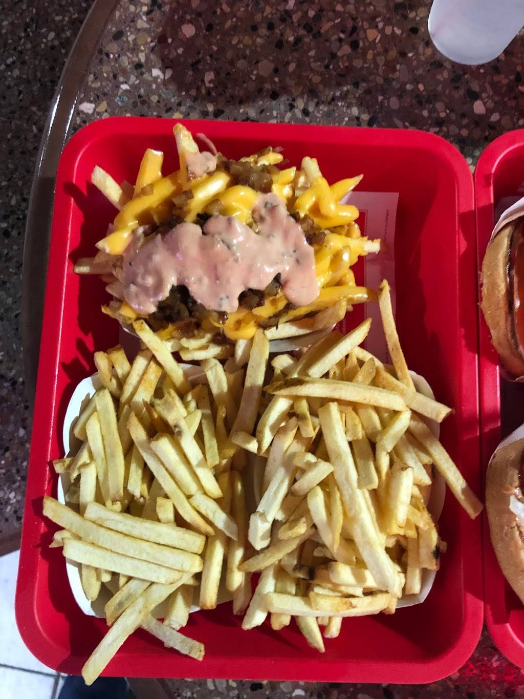 In-N-Out Burger | restaurant | 4950 Hamner Ave, Eastvale, CA 91752, USA | 8007861000 OR +1 800-786-1000