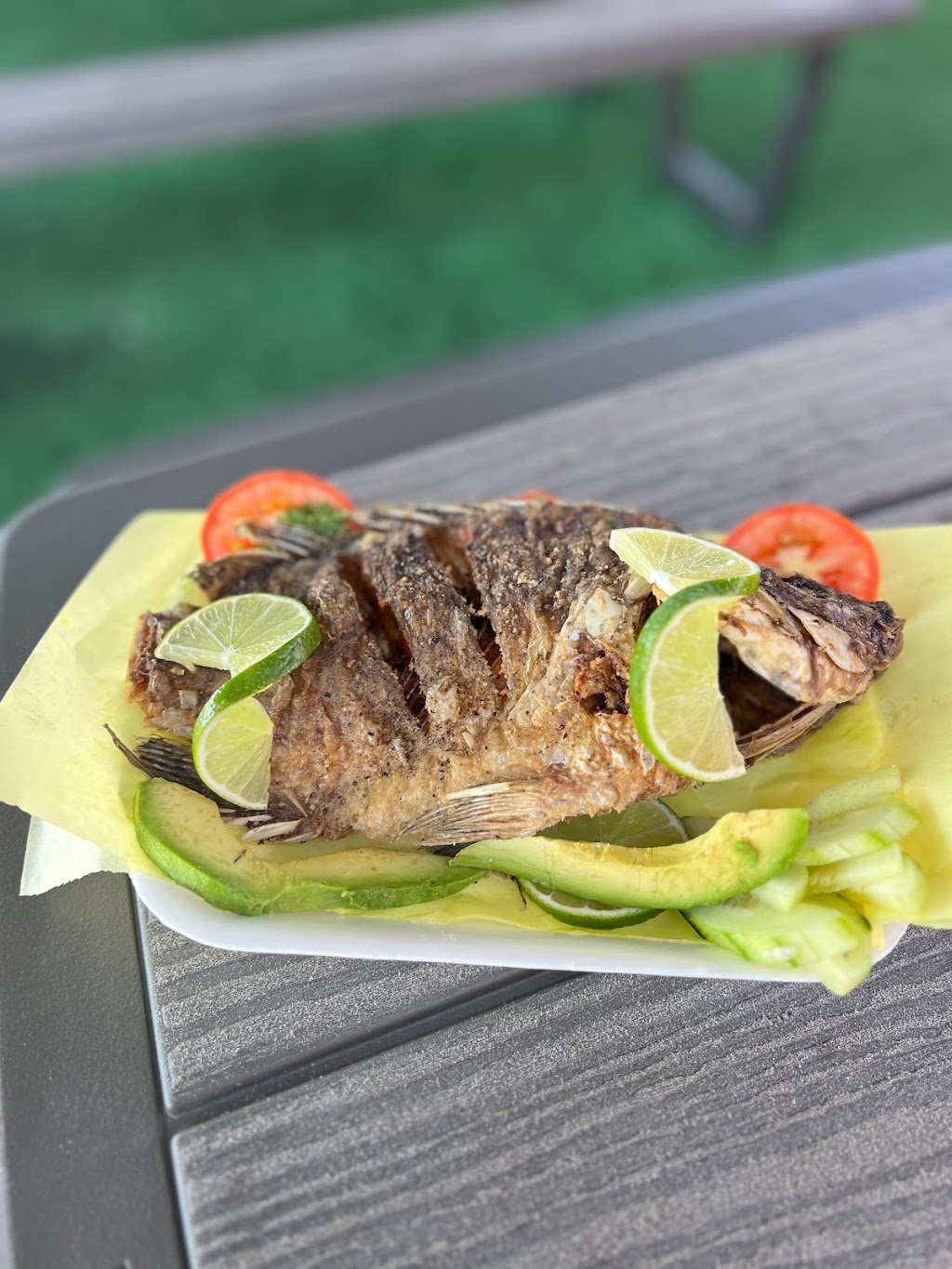 El Ostion Mariscos | restaurant | 975 Broadway, Chula Vista, CA 91911, USA | 6196013699 OR +1 619-601-3699