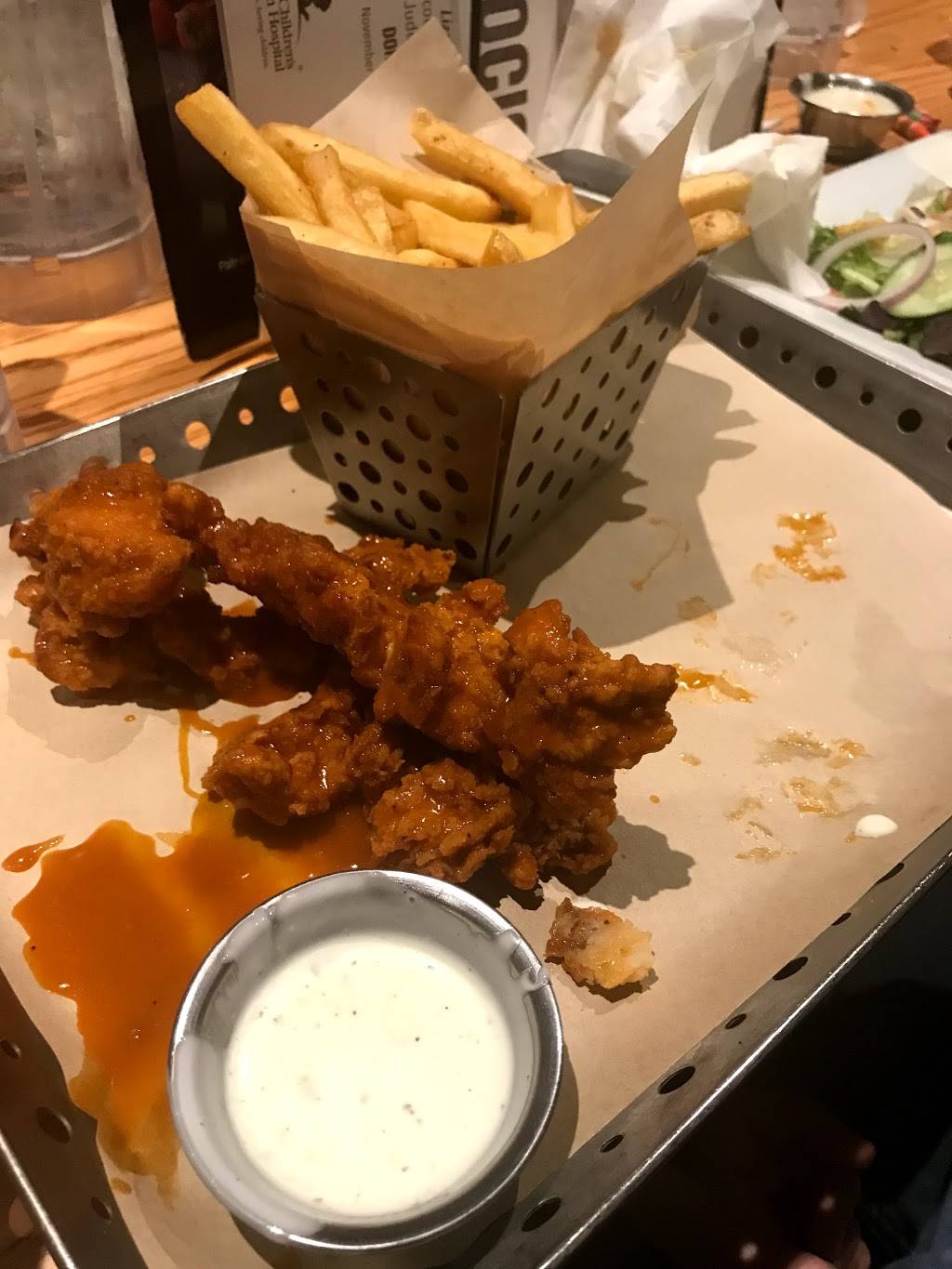 Chilis Grill & Bar | restaurant | 1706 E Cheyenne Mountain Blvd, Colorado Springs, CO 80906, USA | 7195760440 OR +1 719-576-0440