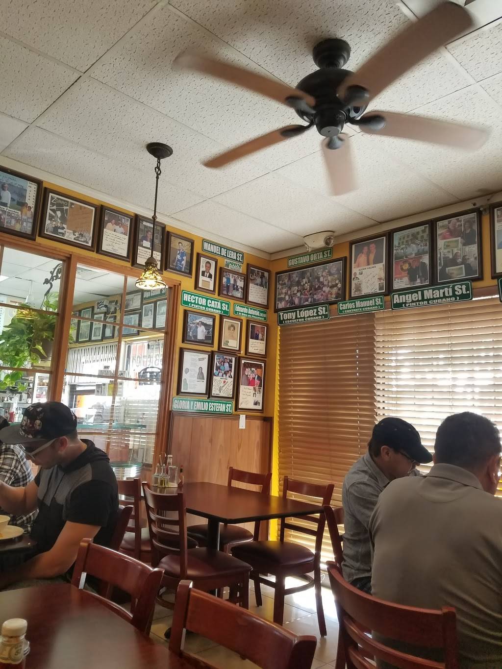 Yoyito Cafe Restaurant | cafe | 495 E 49th St, Hialeah, FL 33013, USA | 3059530701 OR +1 305-953-0701