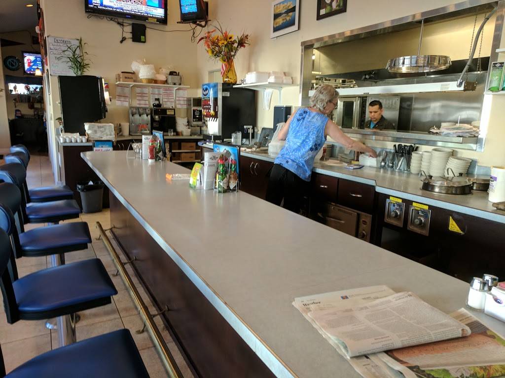 Tommys 4th Street Bar & Grill | restaurant | 350 SW 4th St, Corvallis, OR 97333, USA | 5417547622 OR +1 541-754-7622