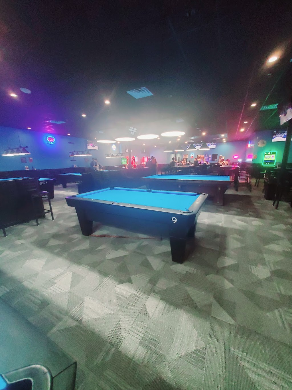 Qball Beaches | restaurant | 1226 Beach Blvd, Jacksonville Beach, FL 32250, USA | 9048535074 OR +1 904-853-5074