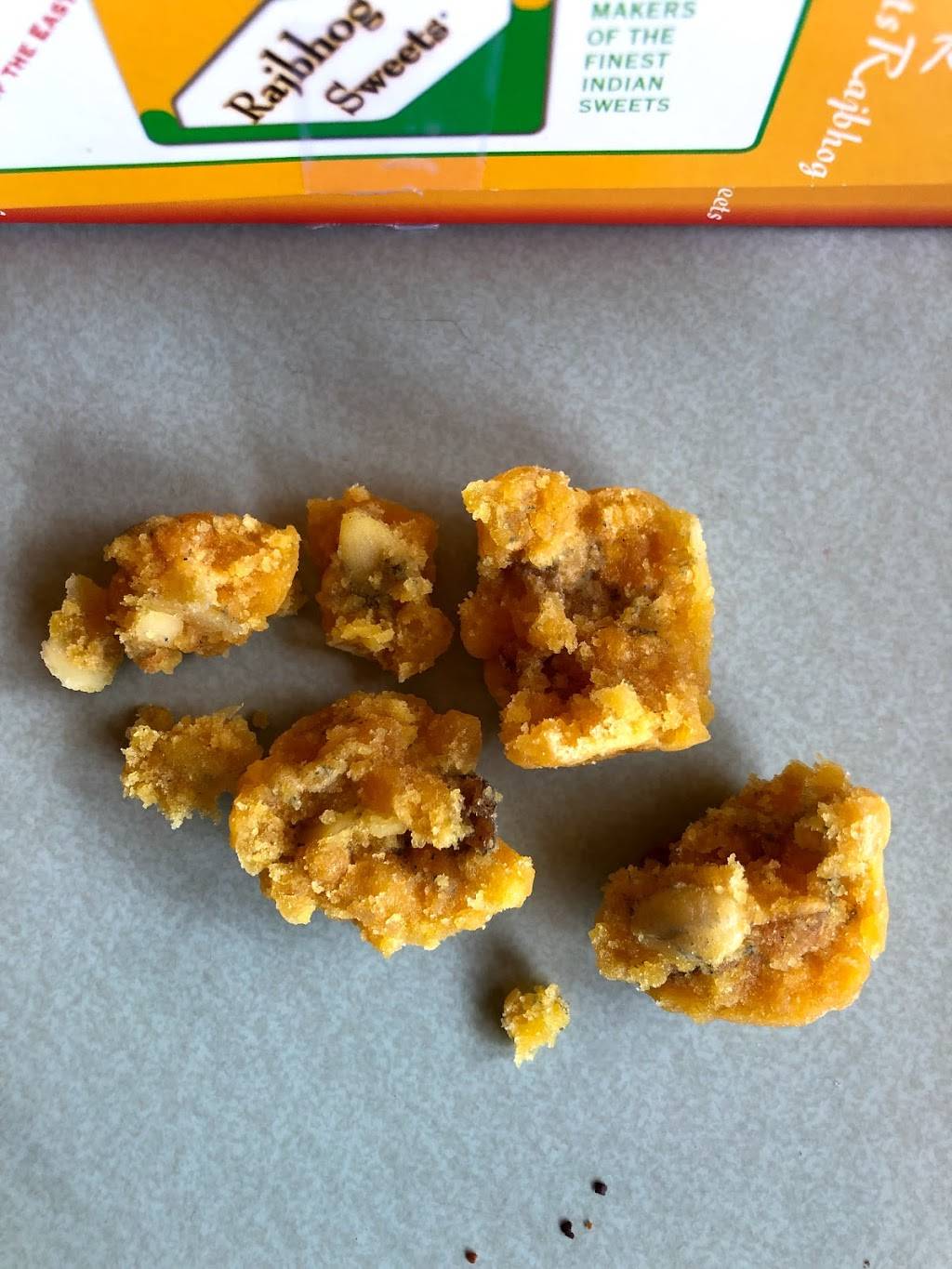 Mayuri Bakery, Chaat & Sweets | restaurant | 2560 152nd Ave NE, Redmond, WA 98052, USA | 4258816284 OR +1 425-881-6284