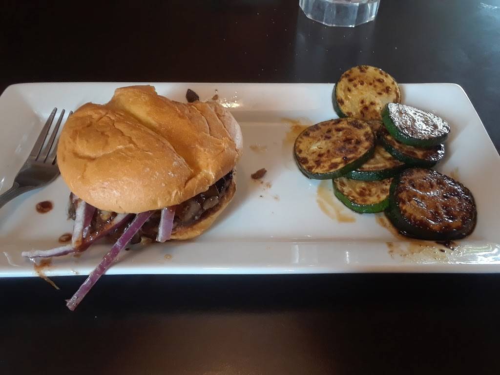 Ruby Tuesday | restaurant | 51295 Gratiot Ave, New Baltimore, MI 48051, USA | 5869483610 OR +1 586-948-3610