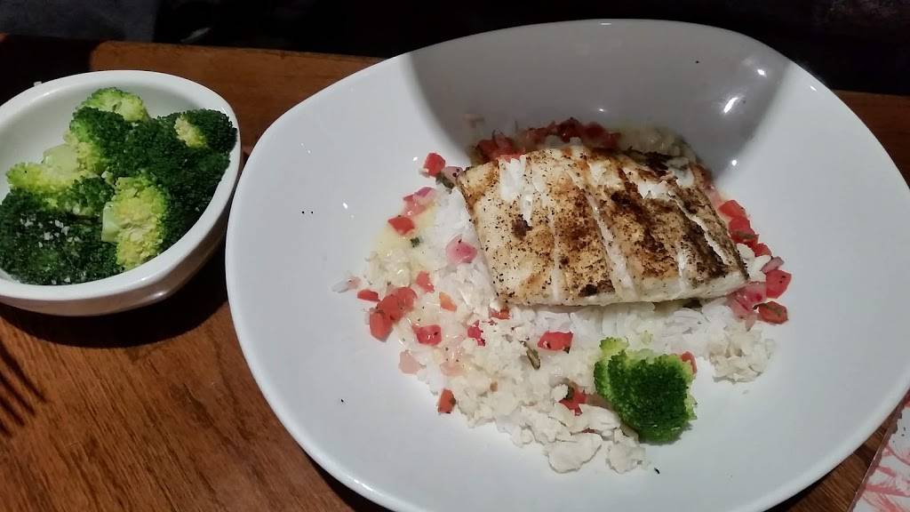 Outback Steakhouse | restaurant | 18711 Devonshire St, Northridge, CA 91324, USA | 8183662341 OR +1 818-366-2341