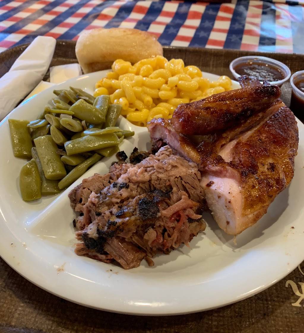 Spring Creek Barbeque | restaurant | 571 E Round Grove Rd, Lewisville, TX 75067, USA | 9723152755 OR +1 972-315-2755