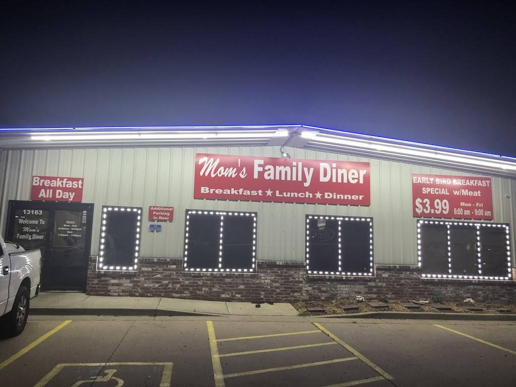 Moms Family Diner (Bixby) | restaurant | 13163 S Memorial Dr, Bixby, OK 74008, USA | 9183948800 OR +1 918-394-8800