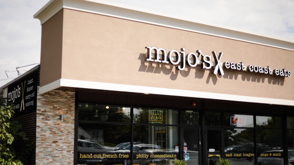 mojos east coast eats | restaurant | 2758 Maple Ave, Downers Grove, IL 60515, USA | 6307962832 OR +1 630-796-2832