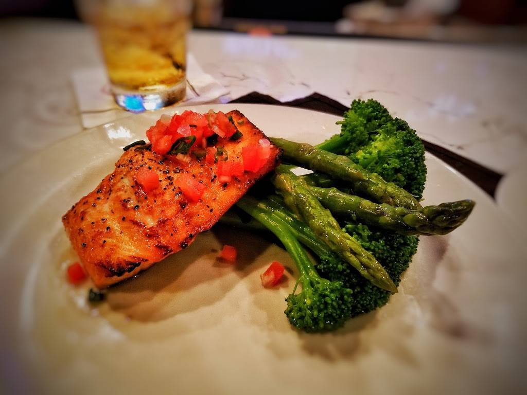 Bascoms Chop House | restaurant | 3665 Ulmerton Rd, Clearwater, FL 33762, USA | 7275733363 OR +1 727-573-3363