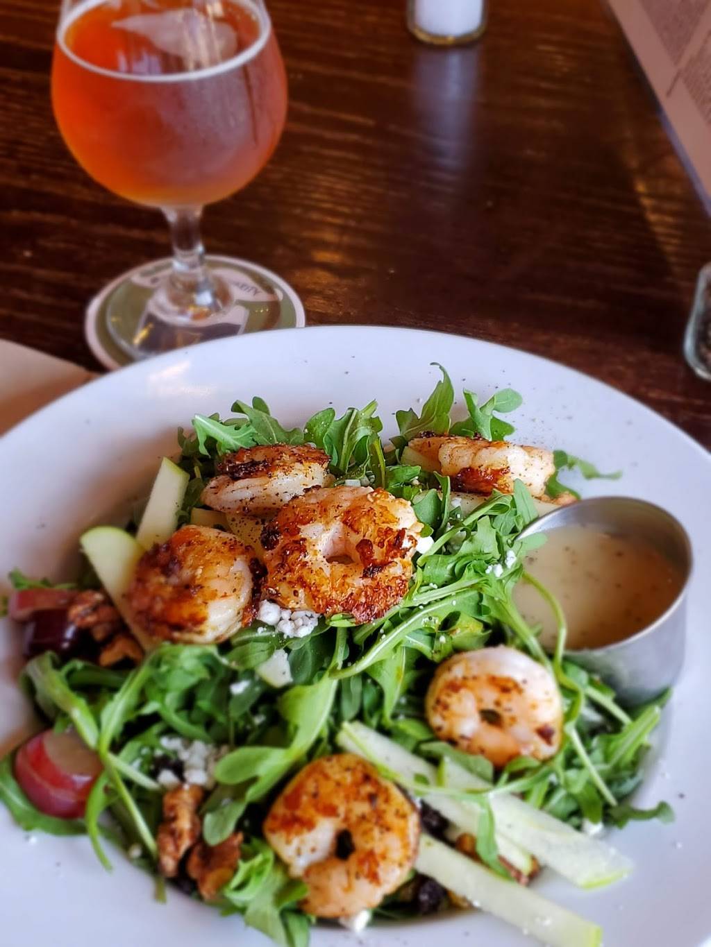 Oaks Crossing Restaurant & Bar | restaurant | 23635 Wilderness Oak, San Antonio, TX 78258, USA | 2104823360 OR +1 210-482-3360