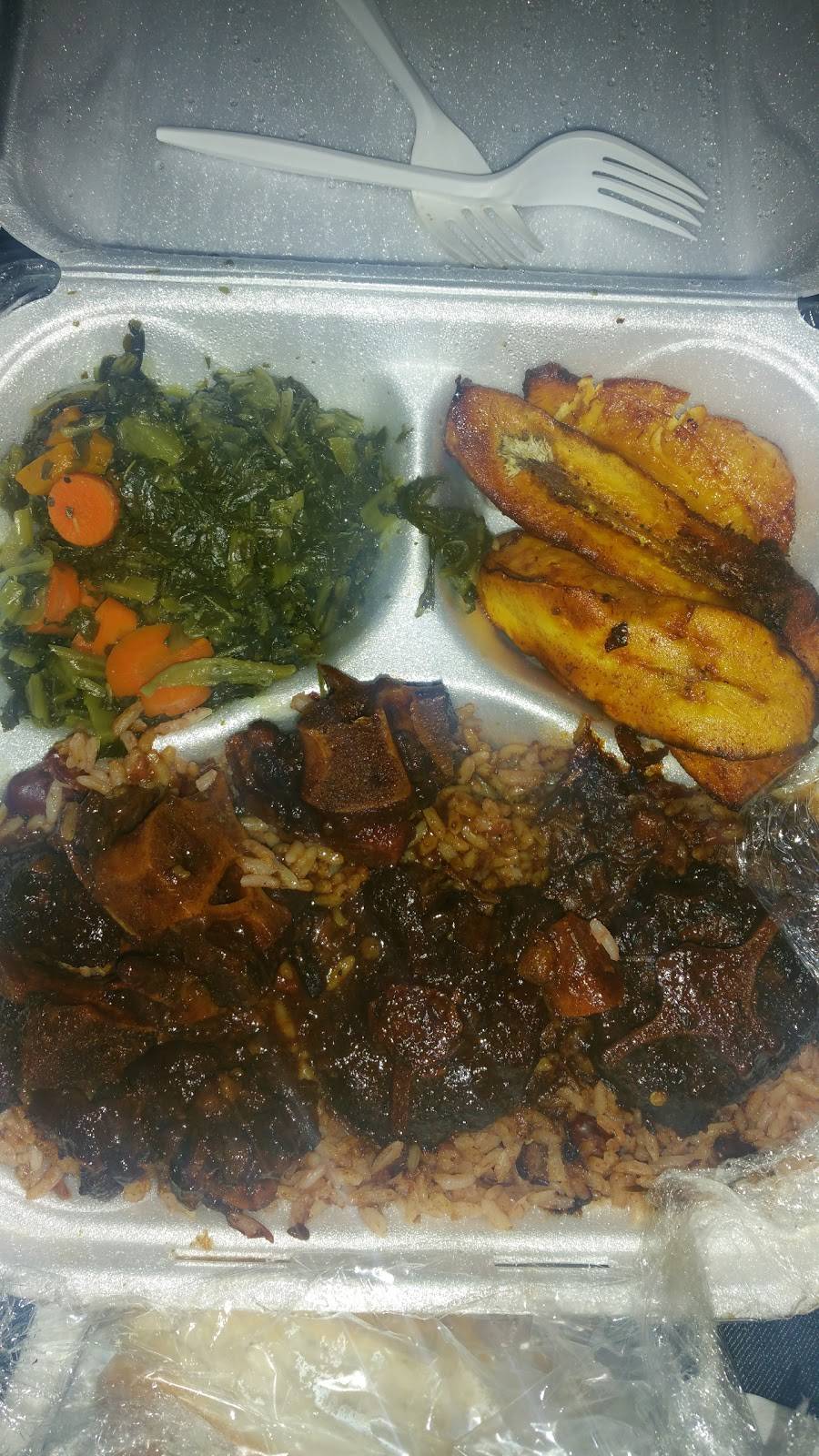 Tropic Island Jerk Chicken | restaurant | 570 Torrence Ave, Calumet City, IL 60409, USA | 7087300033 OR +1 708-730-0033