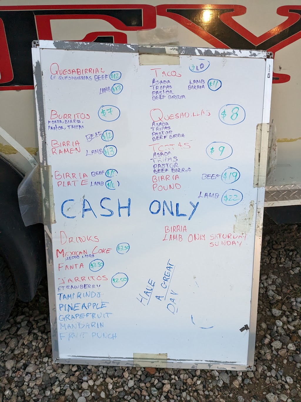 Birria y Tacos El Rey | restaurant | 605 E Amarillo Blvd, Amarillo, TX 79107, USA | 8062203467 OR +1 806-220-3467