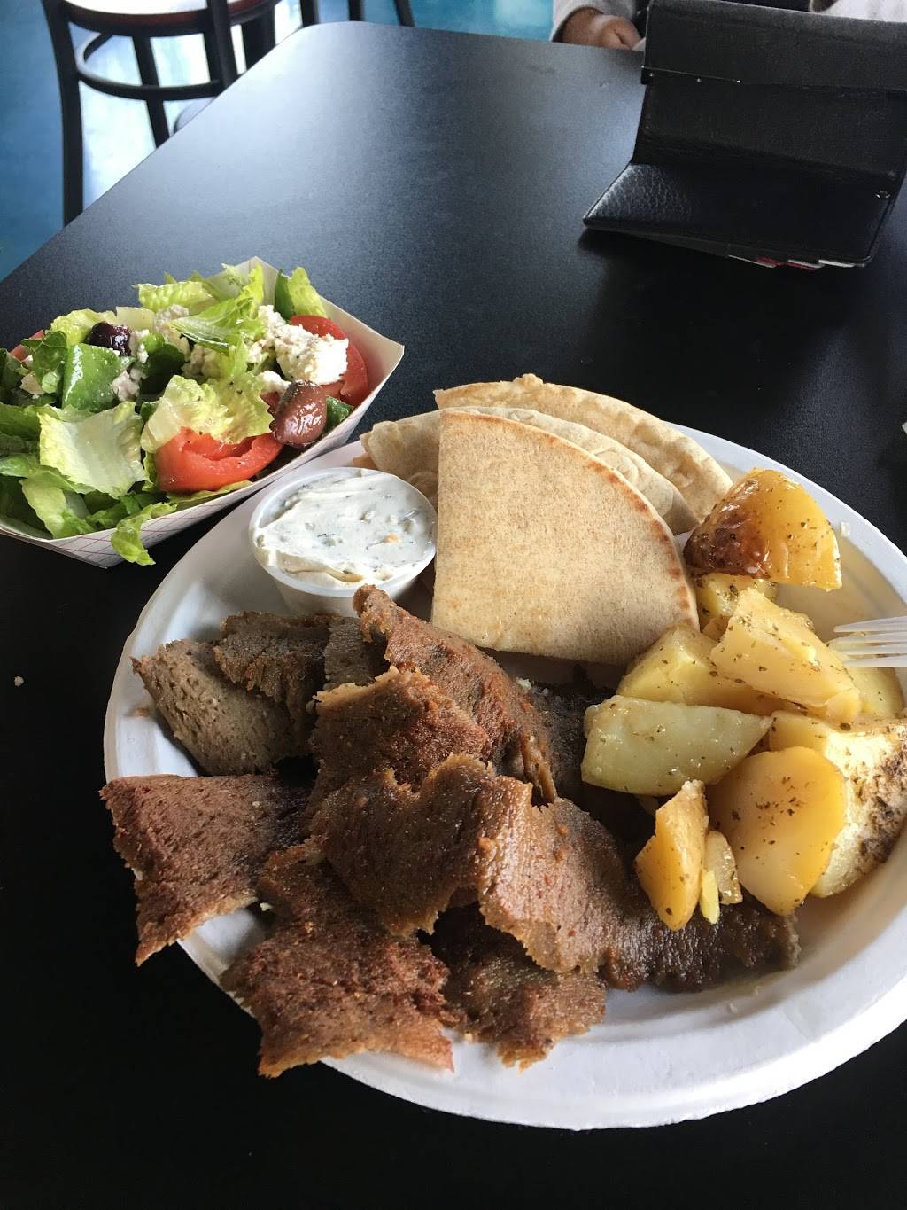 ATHENAS GREEK CAFE & GRILL | restaurant | 1901 20th St, Bakersfield, CA 93301, USA | 6618005322 OR +1 661-800-5322