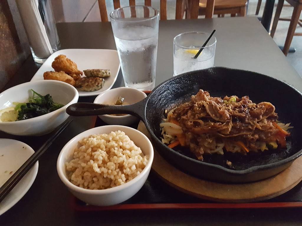 Mura Asian Eatery | restaurant | 3216 W Wheeler St, Seattle, WA 98199, USA | 2063907148 OR +1 206-390-7148