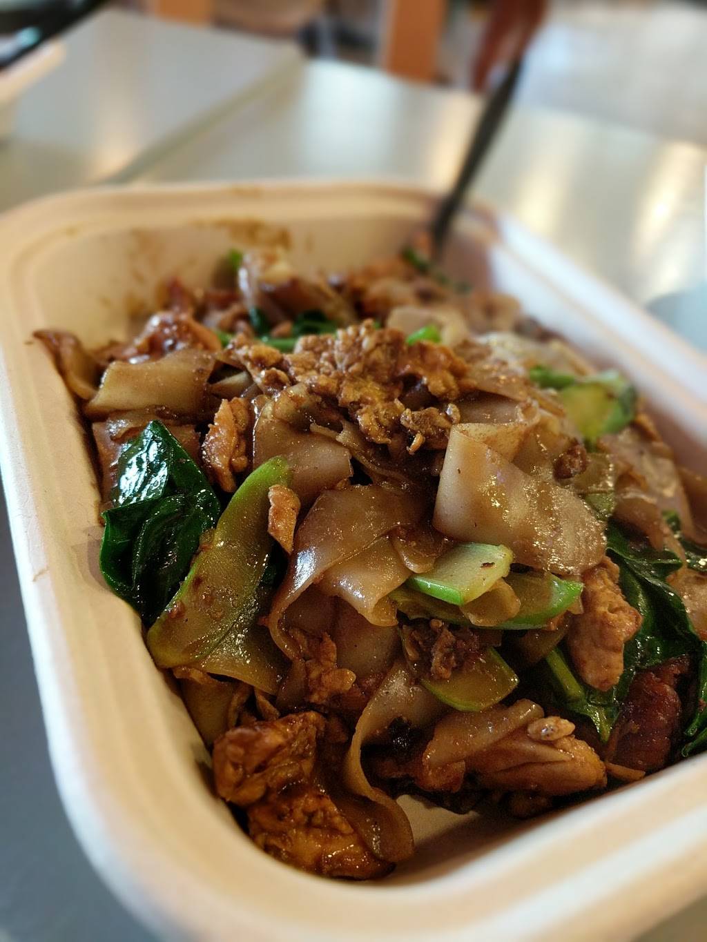 Noodle World Jr | restaurant | 2440 W Arrow Route, Upland, CA 91786, USA | 9096258880 OR +1 909-625-8880