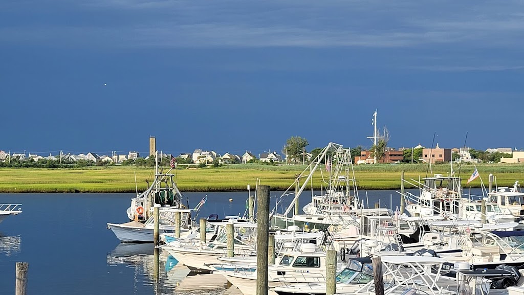 oNe 3 nINe Kitchen & Bar | restaurant | 239 Dyke Rd, Marshfield, MA 02050, USA | 7818323040 OR +1 781-832-3040