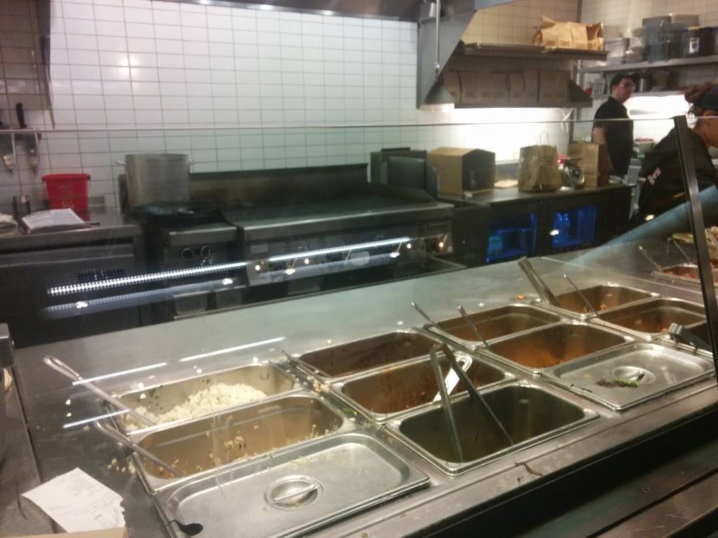 Chipotle Mexican Grill | restaurant | 110 Burlington Mall Road, Burlington, MA 01803, USA | 7813451195 OR +1 781-345-1195