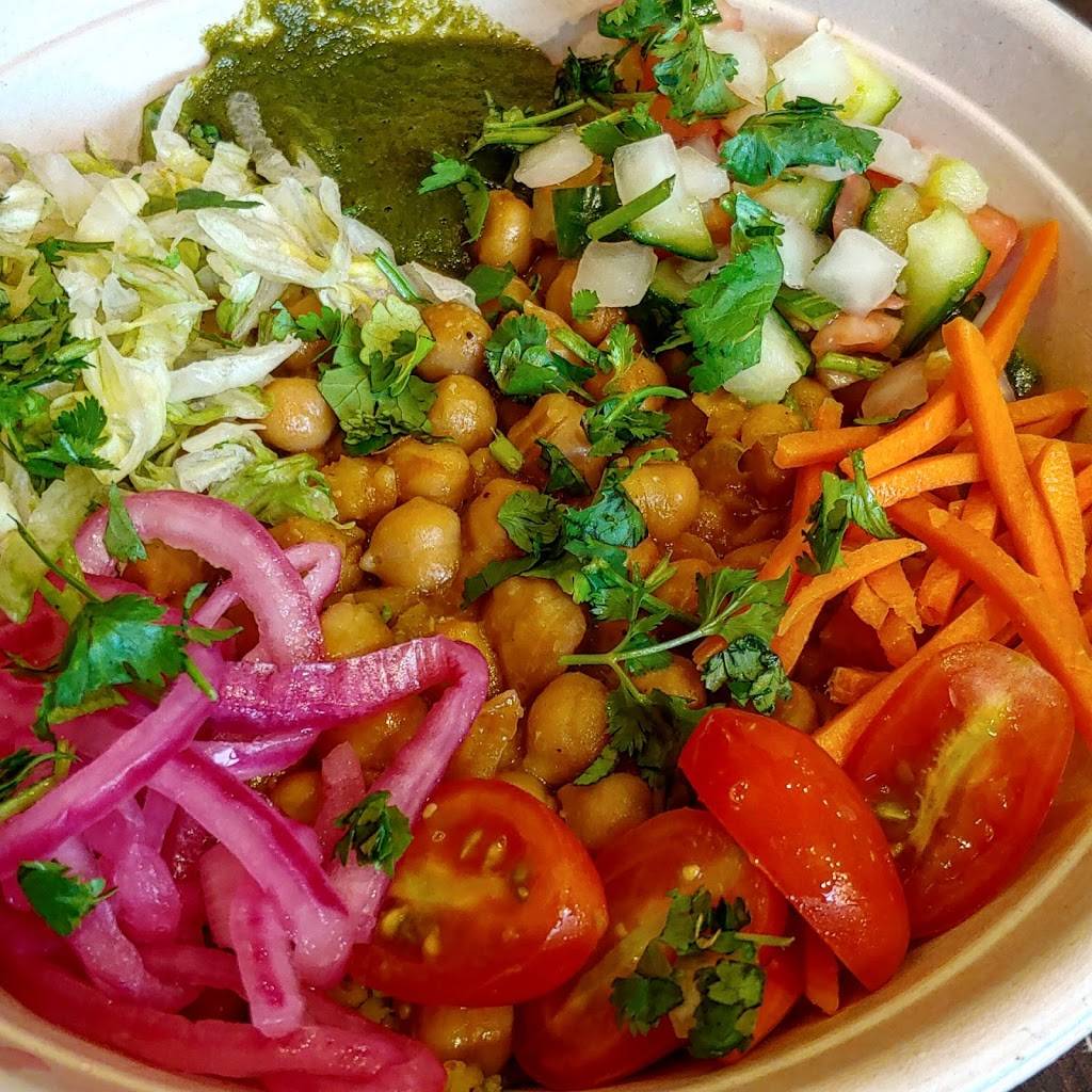 Twisted Indian Wraps - Orillia | restaurant | 685 University Ave Unit 3, Orillia, ON L3V 6H2, Canada | 7053272429 OR +1 705-327-2429