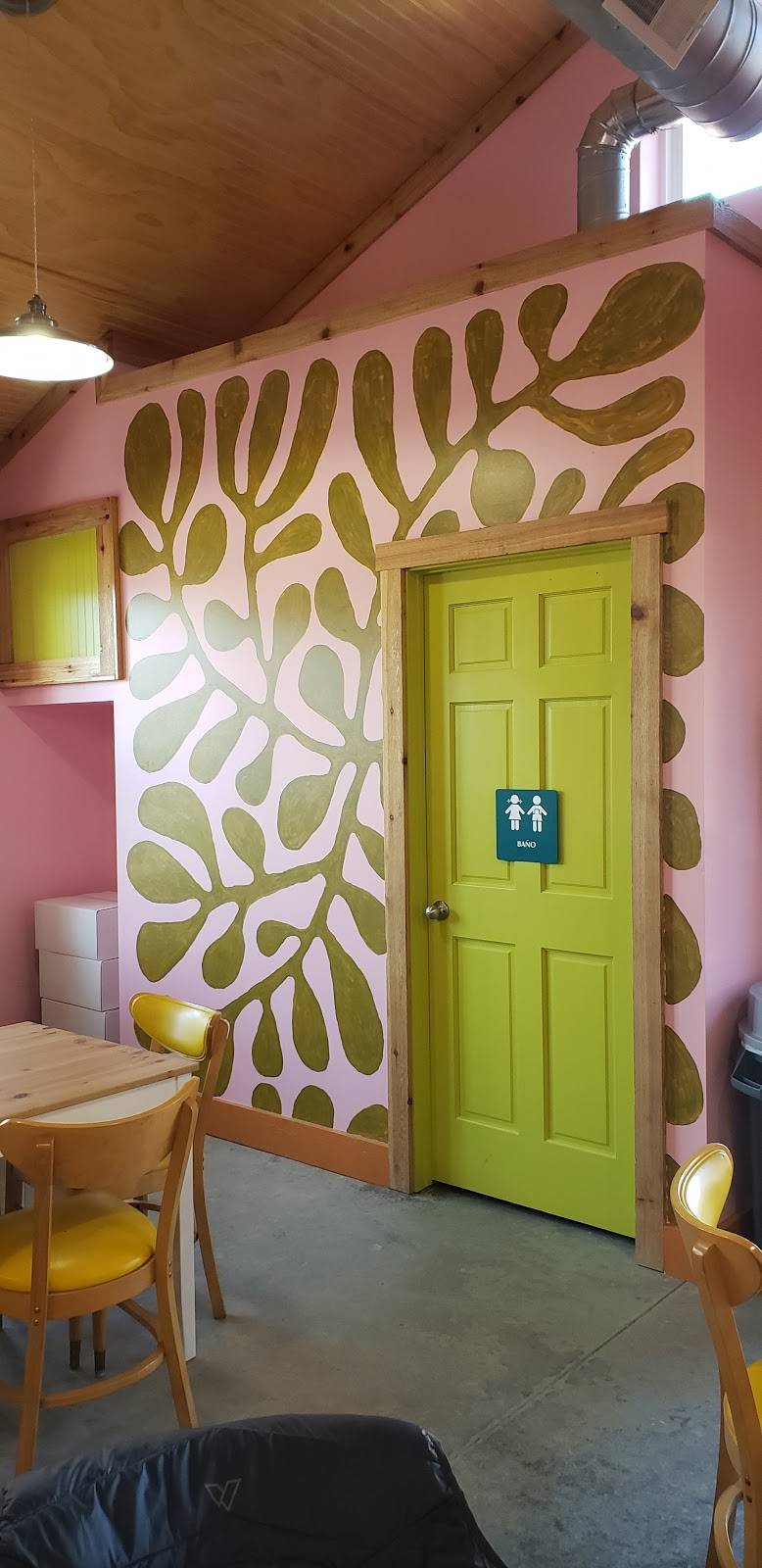 Tlaolli | restaurant | 2830 E Washington St, Indianapolis, IN 46201, USA | 3174109507 OR +1 317-410-9507