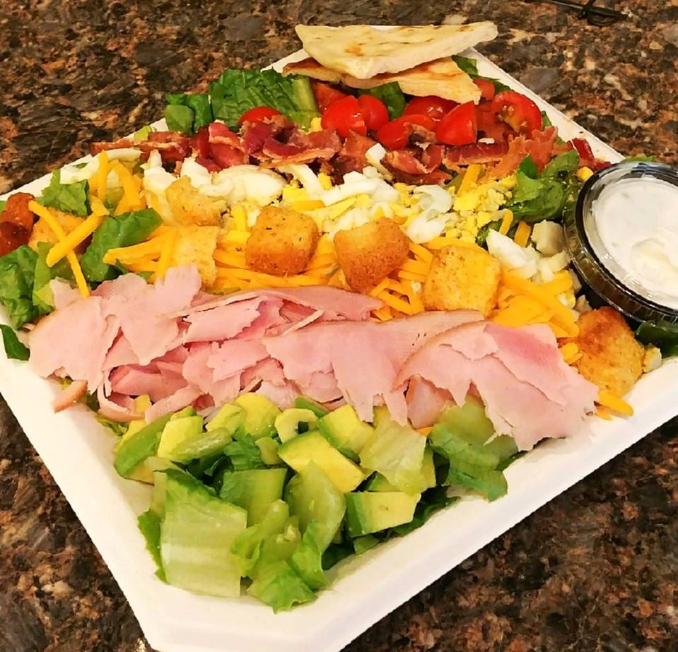 Cafe on Main | restaurant | 29 W Main St, Seville, OH 44273, USA | 3309754392 OR +1 330-975-4392