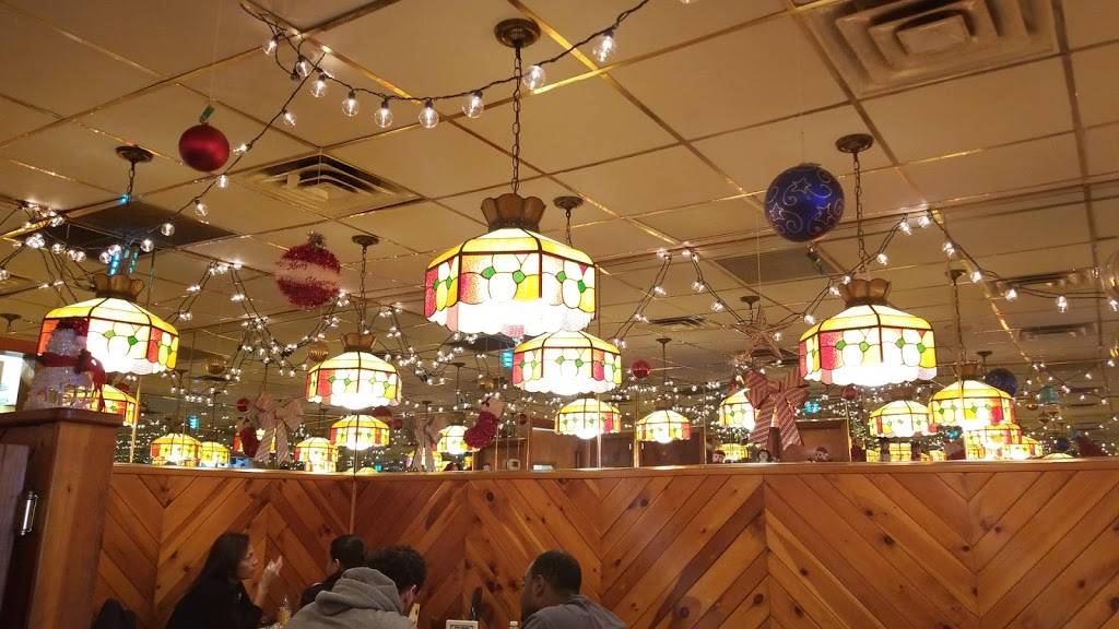 Phil & Sons | meal delivery | 5729 Main St, Flushing, NY 11355, USA | 7189610263 OR +1 718-961-0263