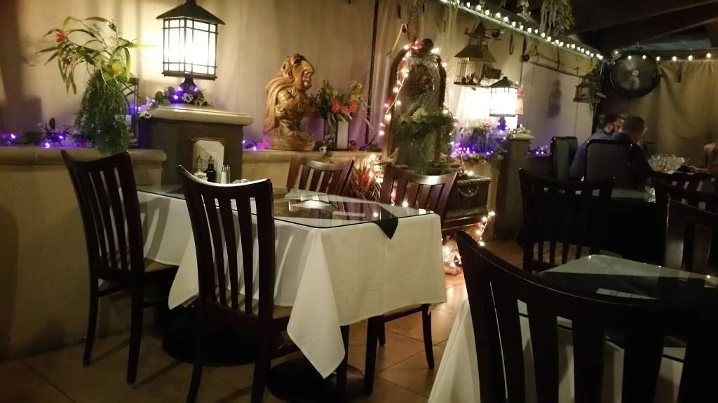 Giovannis Restaurant | restaurant | 114 E Italia St, Covina, CA 91723, USA | 6263329539 OR +1 626-332-9539