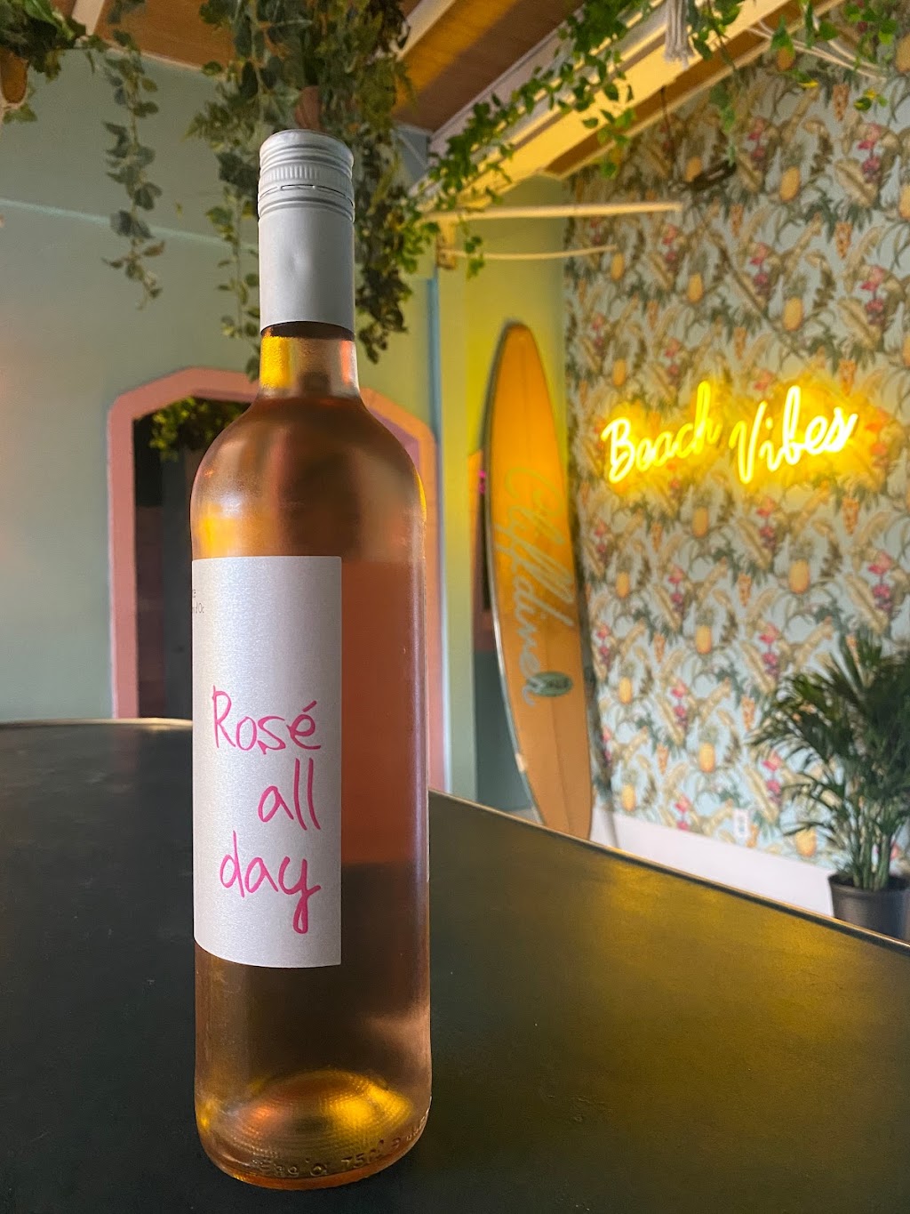 The Cliffdiver | restaurant | 720 E Thousand Oaks Blvd, Thousand Oaks, CA 91360, USA | 8053701585 OR +1 805-370-1585