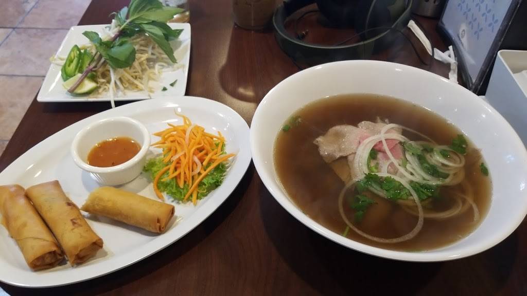 Pho Midway | restaurant | 17610 Midway Rd #140, Dallas, TX 75287, USA | 9726859949 OR +1 972-685-9949