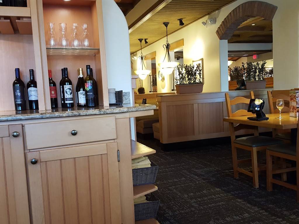 Olive Garden Italian Restaurant | meal takeaway | 304 E Pulaski Hwy, Elkton, MD 21921, USA | 4103928701 OR +1 410-392-8701