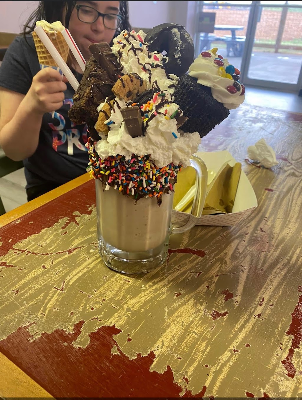 The Scoop at The Airport | restaurant | 155 Technology Pl, Liberty, SC 29657, USA | 8644207903 OR +1 864-420-7903