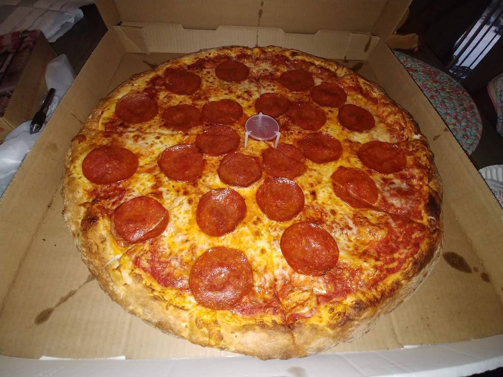 Monster Pizza | restaurant | 1200 Deltona Blvd #5, Deltona, FL 32725, USA | 3868606335 OR +1 386-860-6335