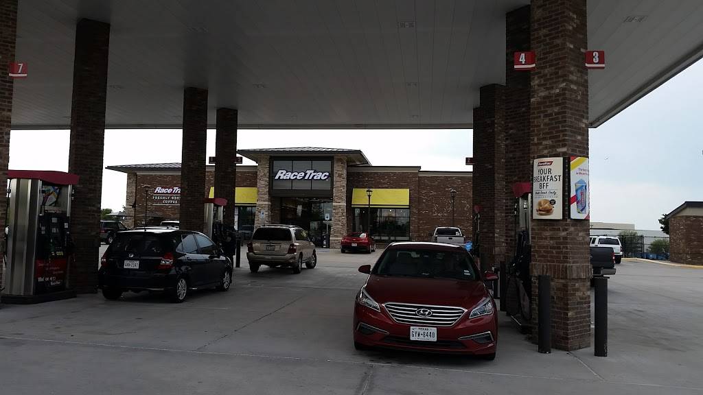 RaceTrac | cafe | 1911, 4241 International Pkwy, Carrollton, TX 75007, USA | 9726627543 OR +1 972-662-7543
