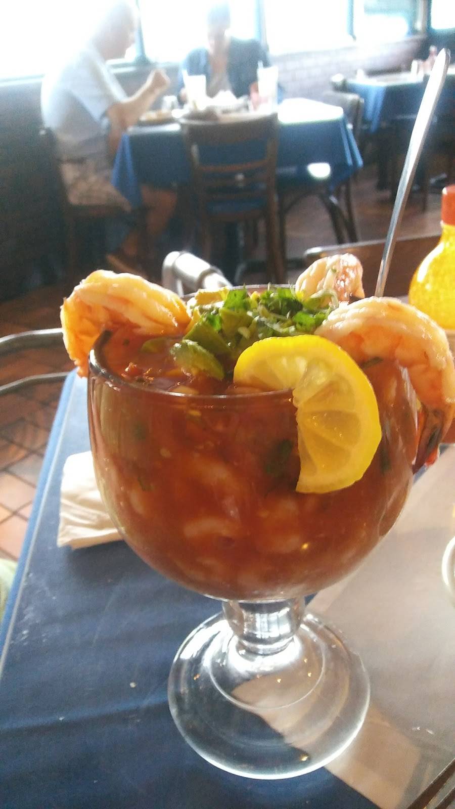 La Isla Restaurant | restaurant | 611 W Park Row Dr, Arlington, TX 76010, USA | 8174601180 OR +1 817-460-1180