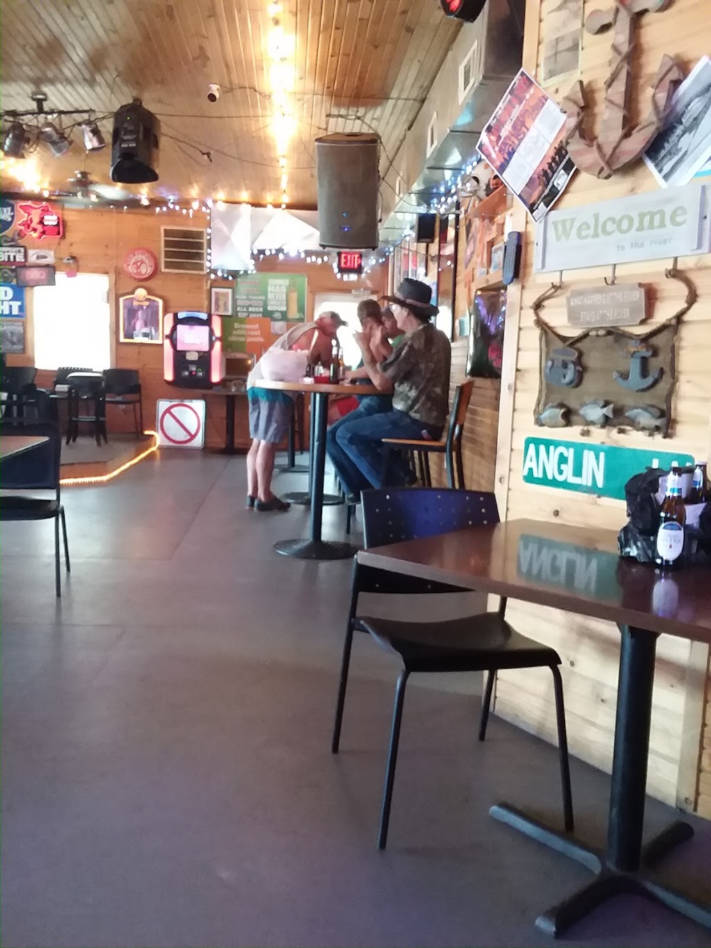 Beaver Dam Restaurant & Marina | restaurant | 1280 Lodge Rd, Camden, TN 38320, USA | 7315845338 OR +1 731-584-5338