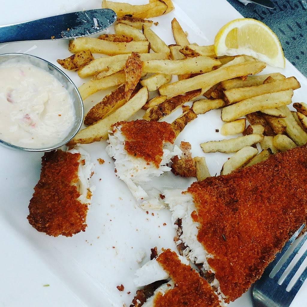 McGillicafeys Pub and Eatery | restaurant | 13 Bridge St S, Hastings, ON K0L 1Y0, Canada | 7056963600 OR +1 705-696-3600