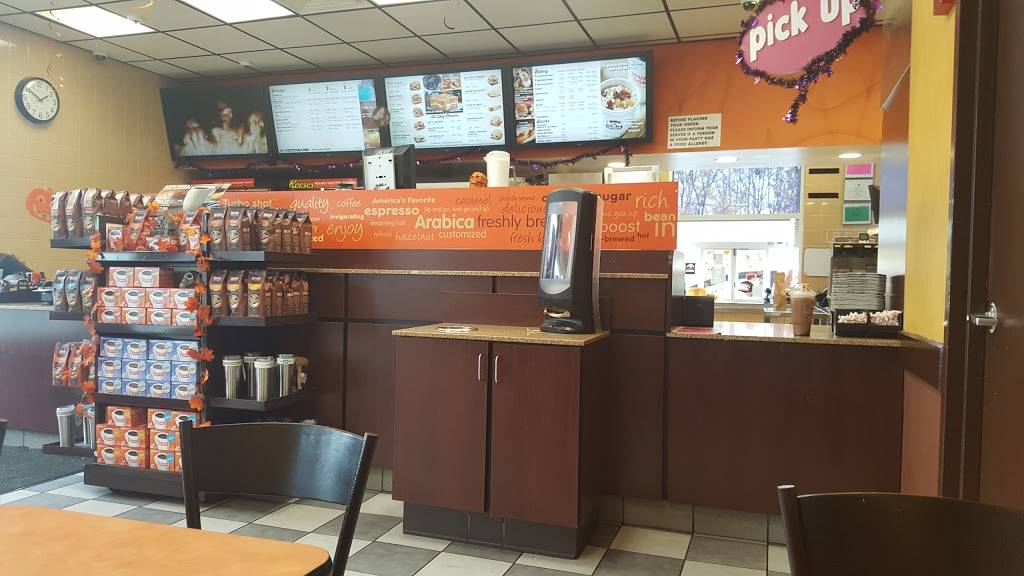 Dunkin | bakery | 100 MA-146, Millbury, MA 01527, USA | 5088654190 OR +1 508-865-4190