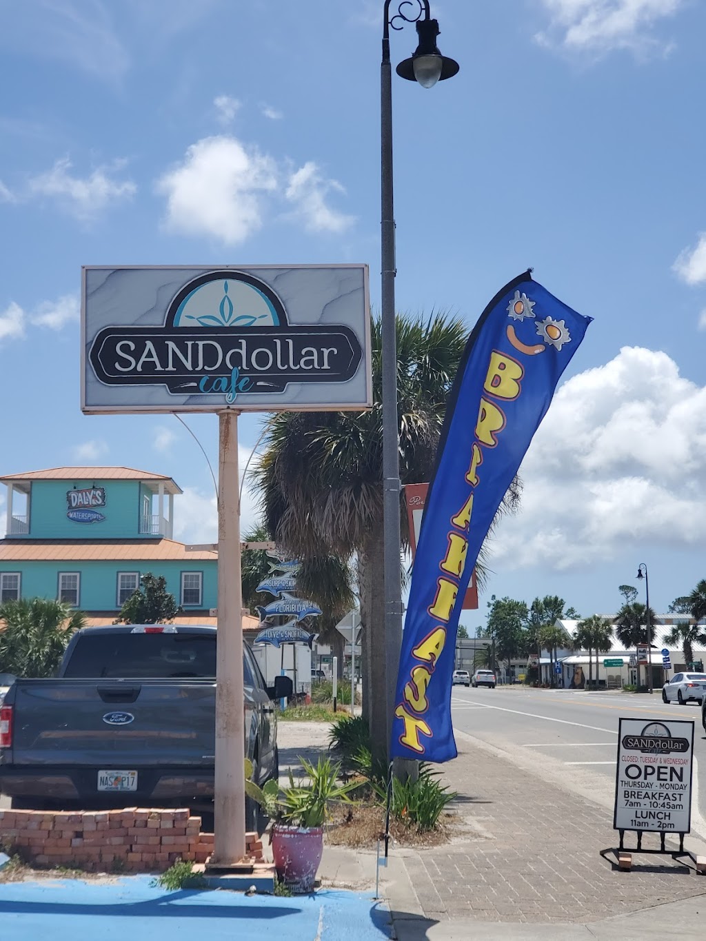 Sand Dollar Cafe | restaurant | 301 Monument Ave, Port St Joe, FL 32456, USA | 8502274865 OR +1 850-227-4865