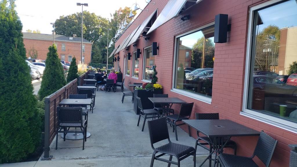 Panera Bread | restaurant | 684 S High St, Columbus, OH 43206, USA | 6144450411 OR +1 614-445-0411